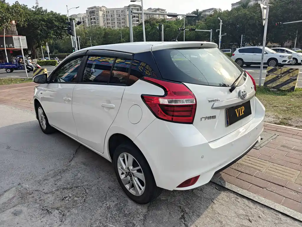 TOYOTA YARIS L ZHIXUAN