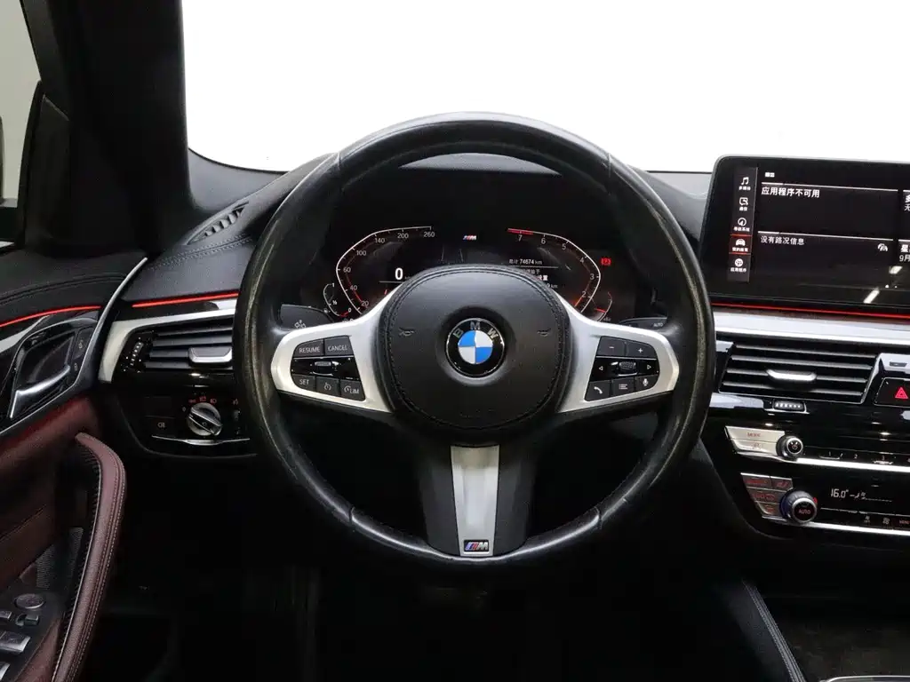 BMW 5 Series — миниатюра 16