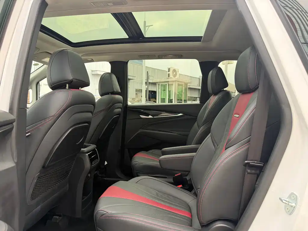 SAIC MAXUS CHASE G50