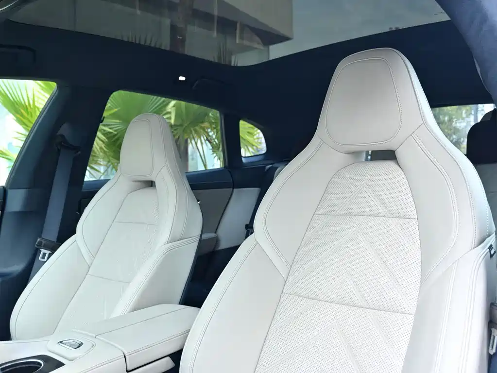 ZEEKR EXTREME KRYPTON 001