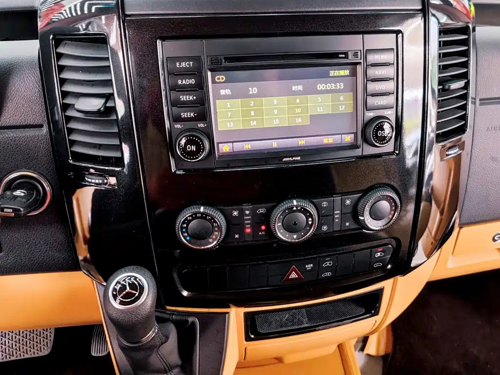 Mercedes-Benz Sprinter — миниатюра 14