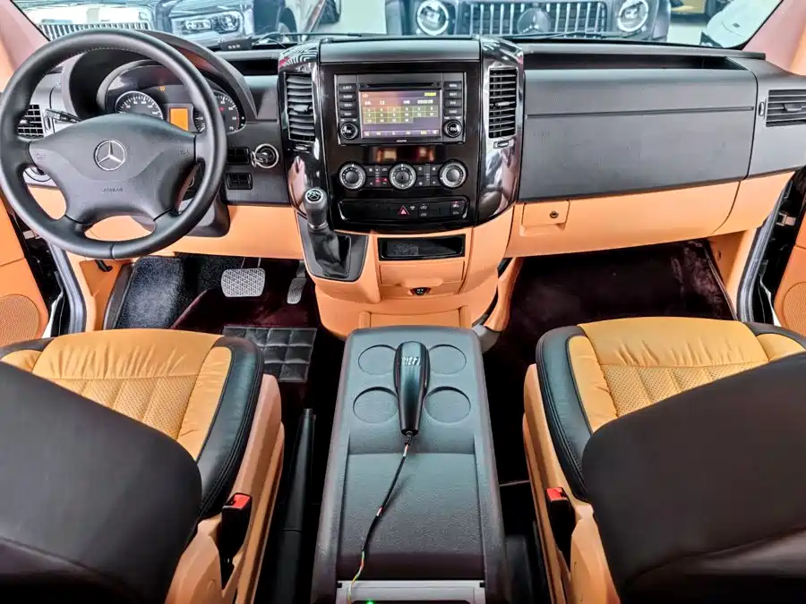 Mercedes-Benz Sprinter — миниатюра 17