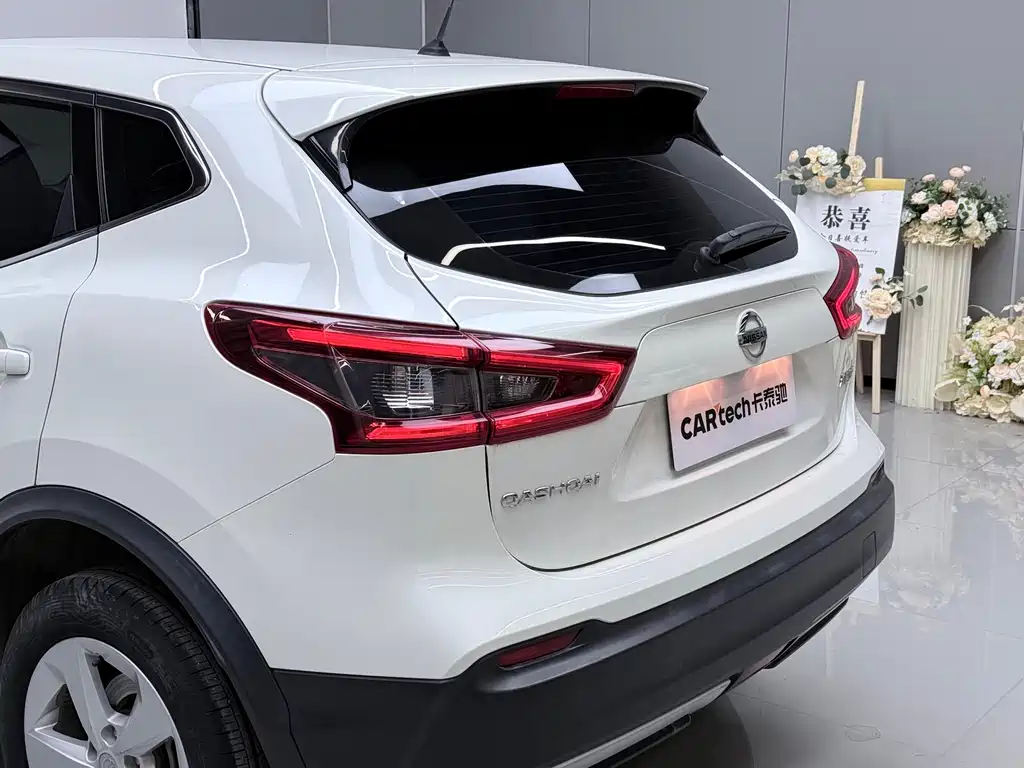 Nissan Qashqai — миниатюра 11
