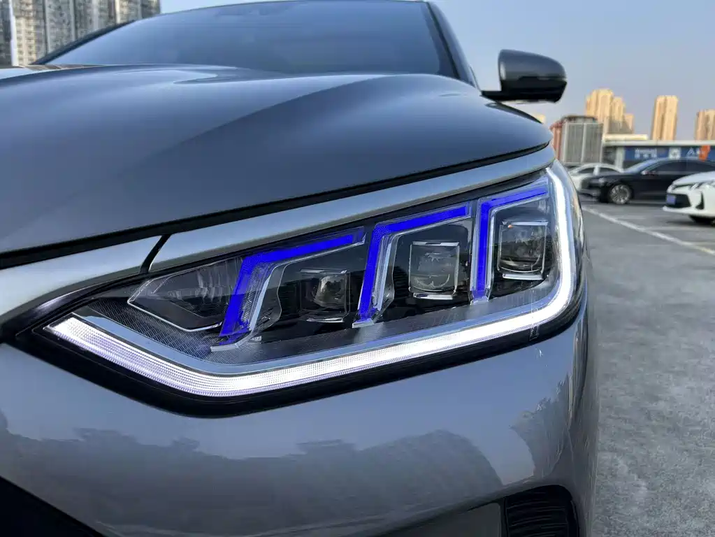 BYD PLUS New Energy — миниатюра 18