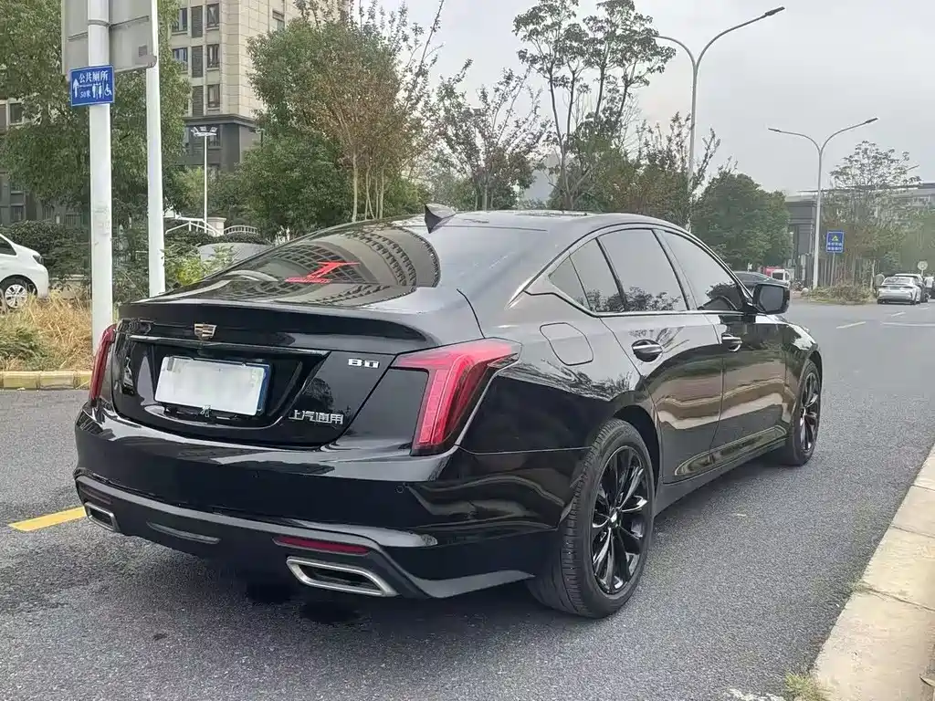 CADILLAC CT5