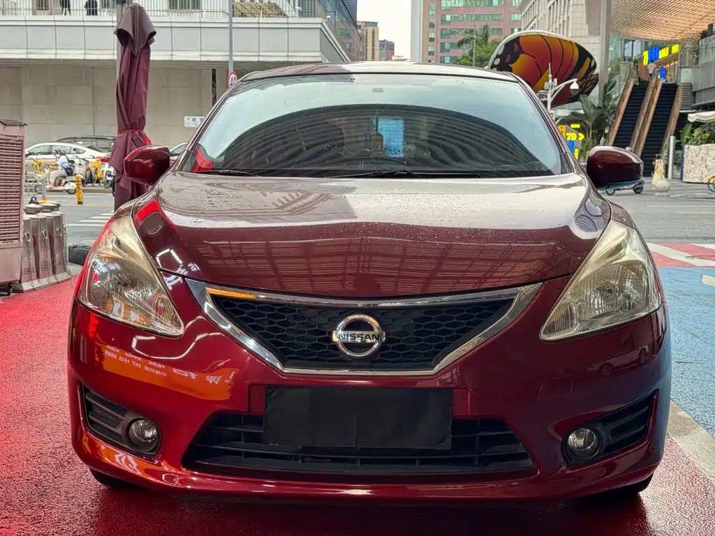 Nissan Tiida 1.6L CVT Comfort Type, фото 2