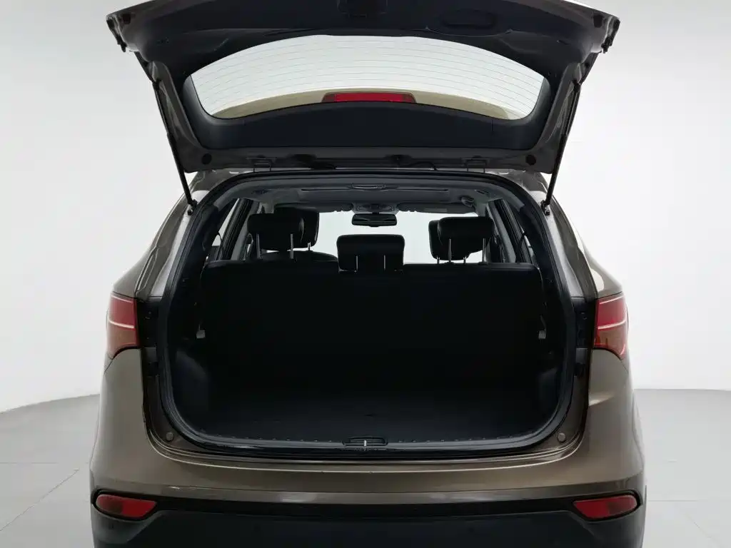 Hyundai Santa Fe — миниатюра 16