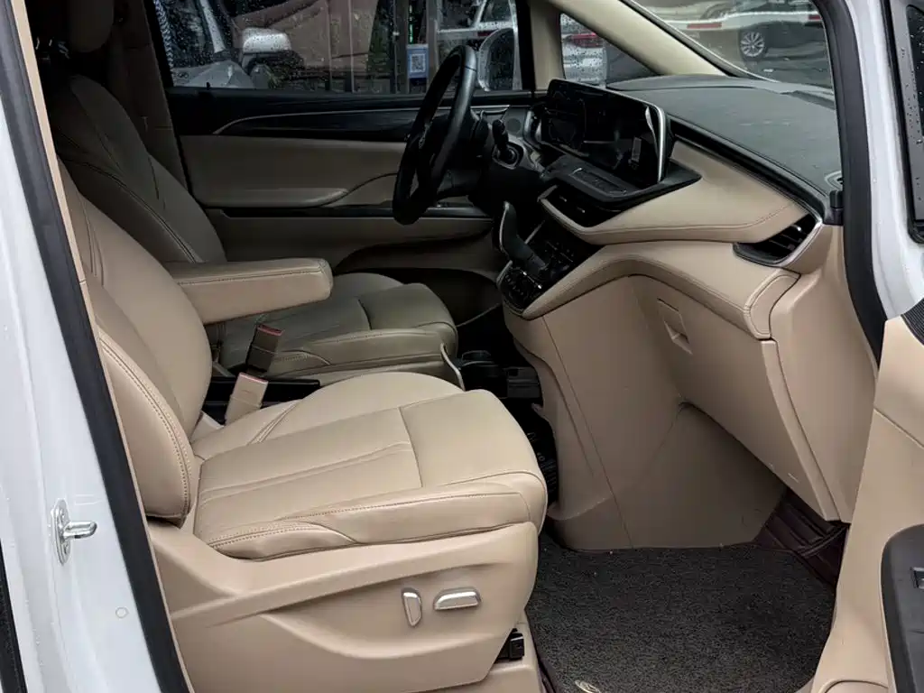 Buick GL8 2021 ES 653T Premium