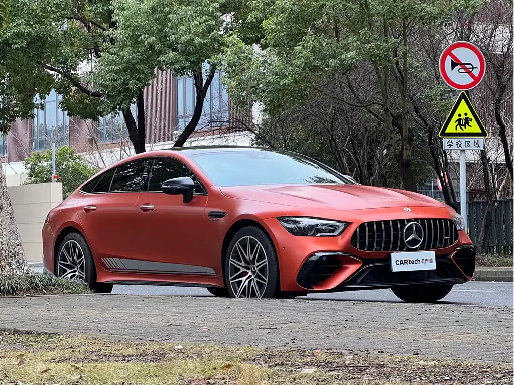 MERCEDES-BENZ AMG GT