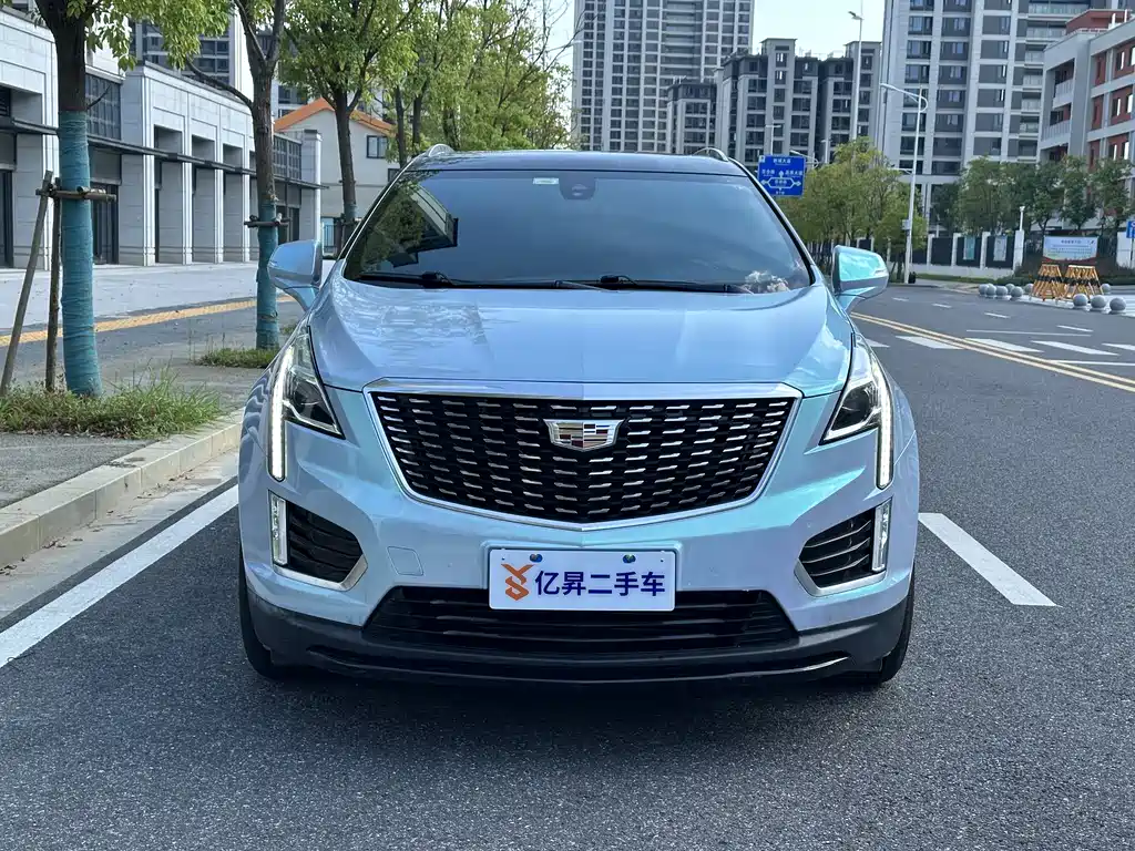CADILLAC XT5