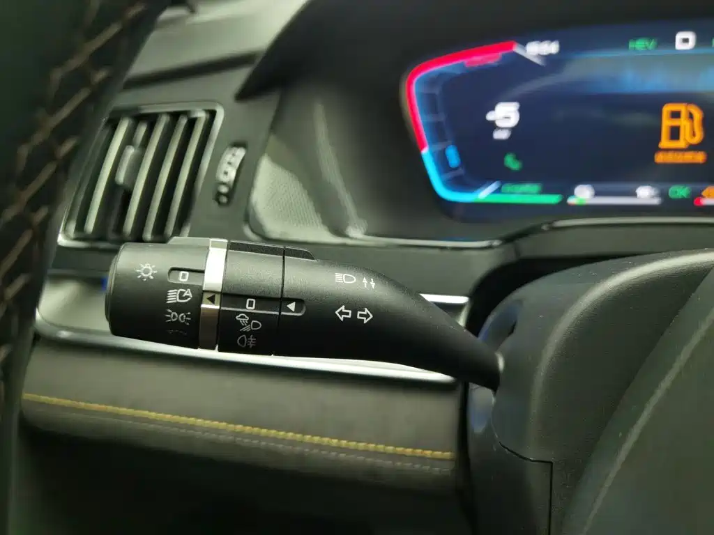 BYD Tang New Energy — миниатюра 21