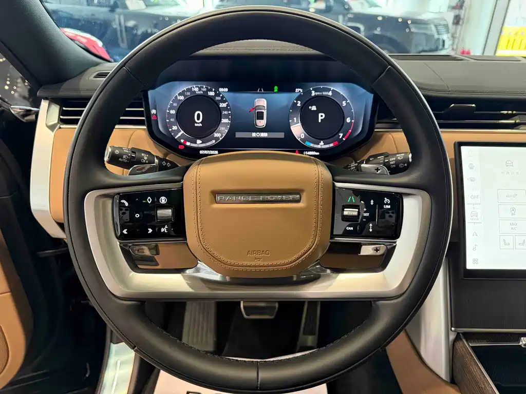 Land Rover Range Rover 2025 3.0 L6 400PS Long Wheelbase
