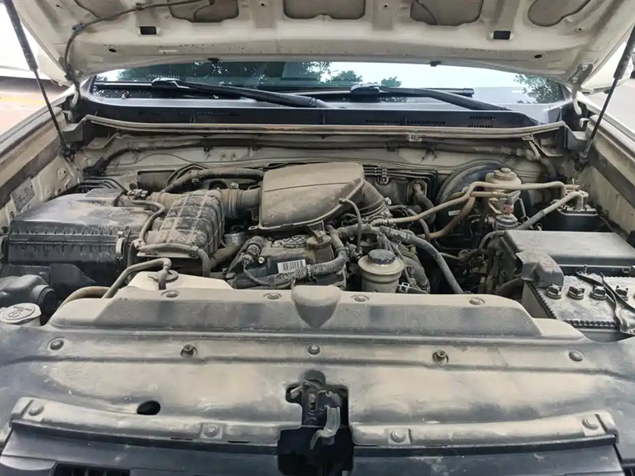 Toyota Land Cruiser Prado 2016 2.7L AT Standard