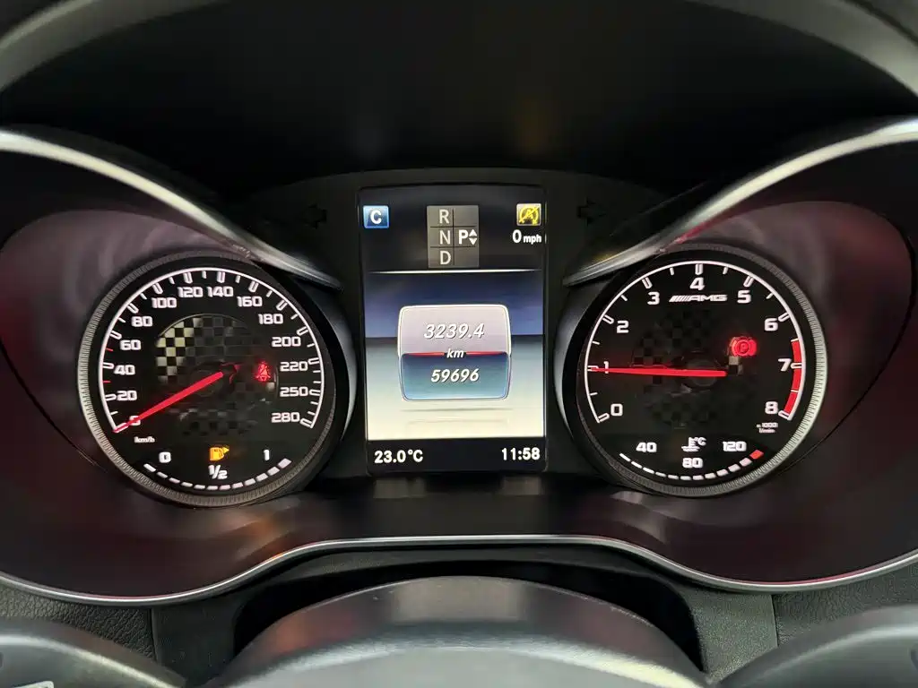 Mercedes-Benz GLC AMG — миниатюра 4