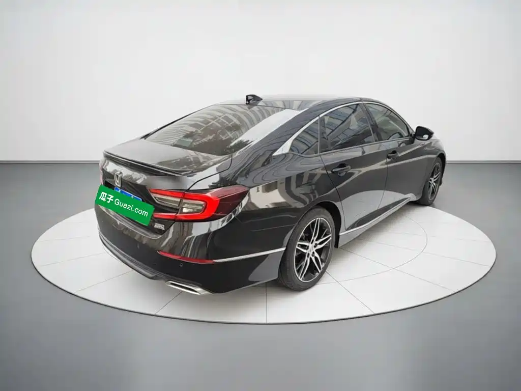 Honda Accord — миниатюра 6