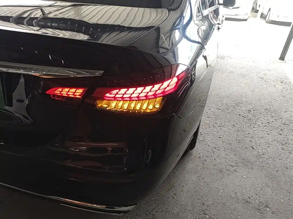 Mercedes-Benz E-Class E 2020 E 300 L Sport Fashion