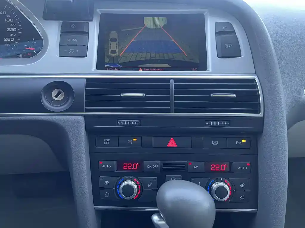 Audi A6L — миниатюра 29