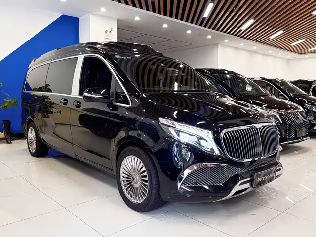 MERCEDES-BENZ V CLASS