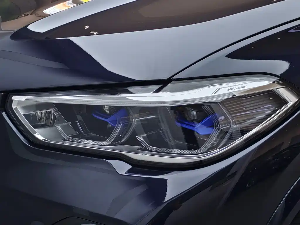 BMW X5 — миниатюра 17