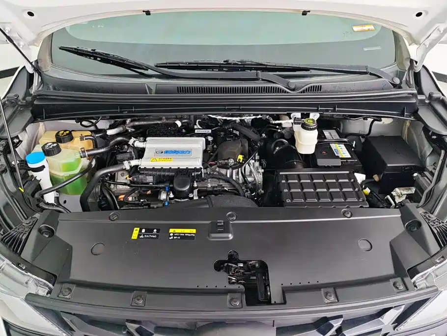 GAC Motor Trumpchi M6 — миниатюра 10
