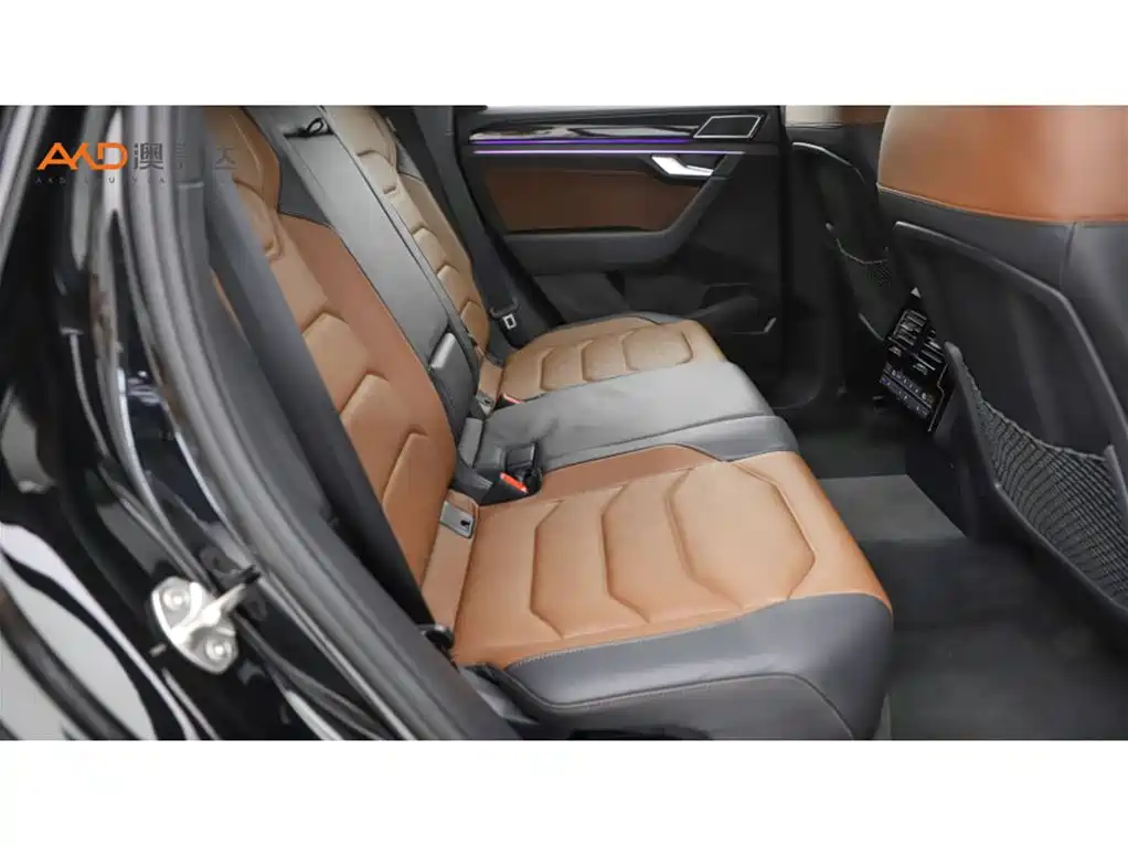 Volkswagen Touareg — миниатюра 8