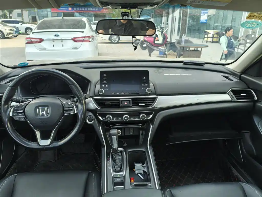 Honda Inspire — миниатюра 7