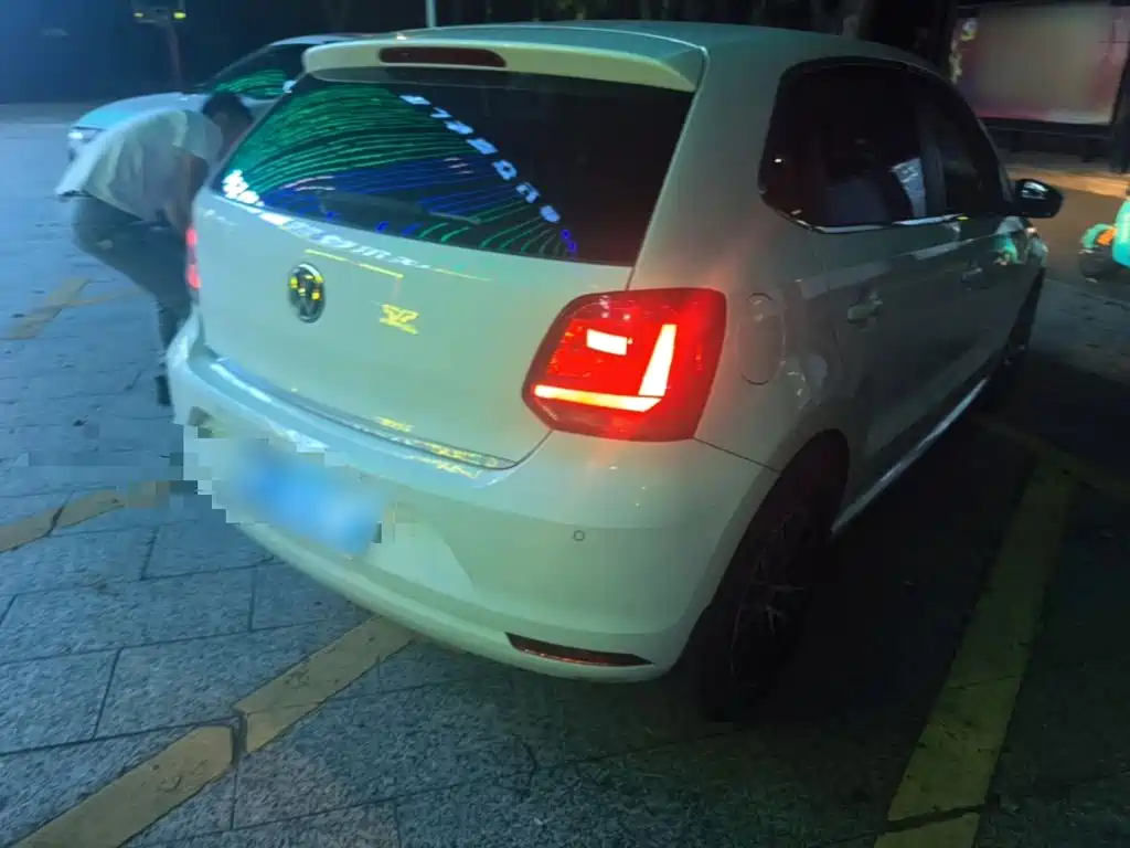 Volkswagen Polo — миниатюра 7