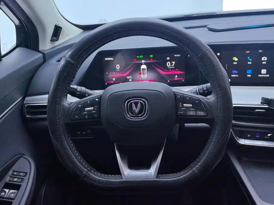 Changan UNI-T — миниатюра 15