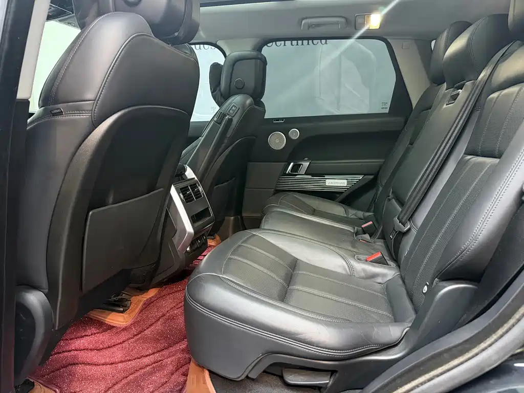 Land Rover Sport — миниатюра 17