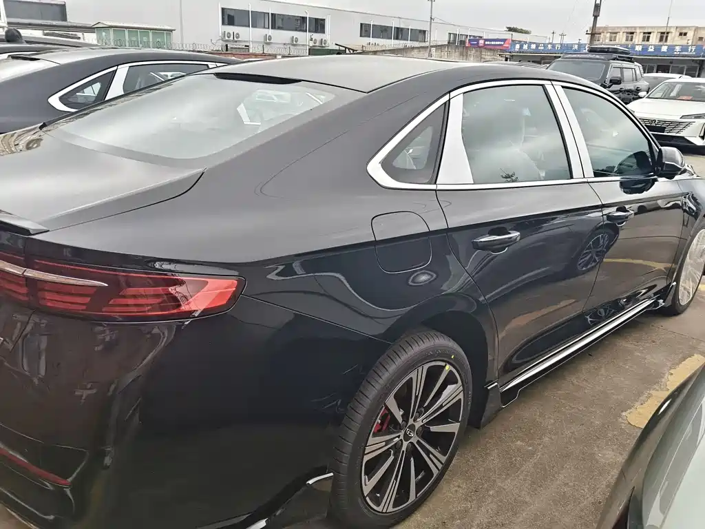 GEELY AUTOMOBILE XINGRUI