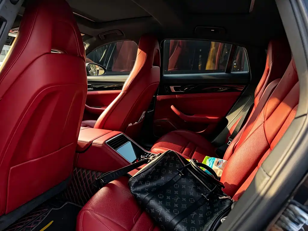 Porsche Panamera — миниатюра 4