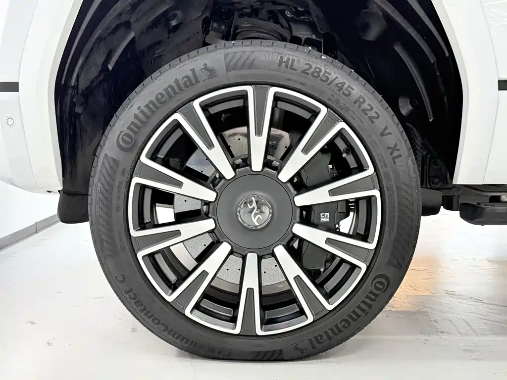 Yangwang Yangwang U8 L — миниатюра 4