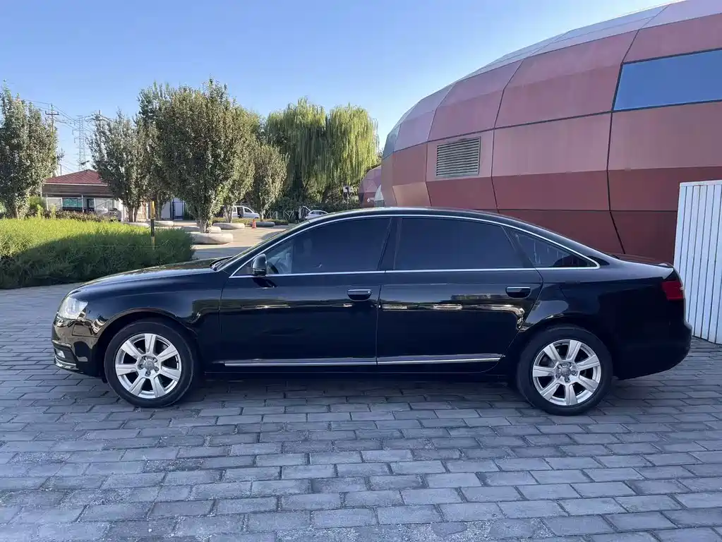 Audi A6L — миниатюра 4