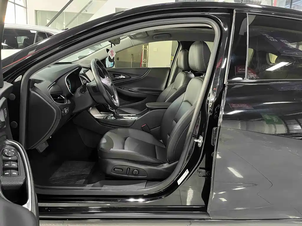 CHEVROLET MAI RUIBAO XL