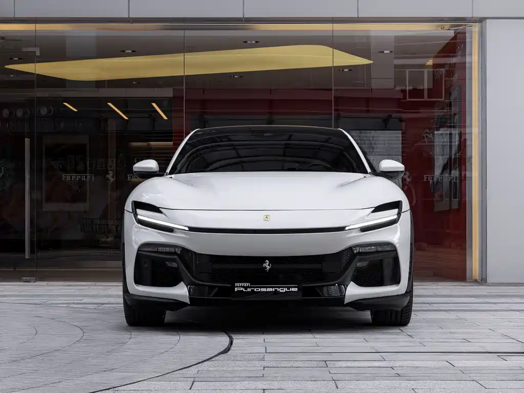 Ferrari Purosangue 2023 6.5L V12