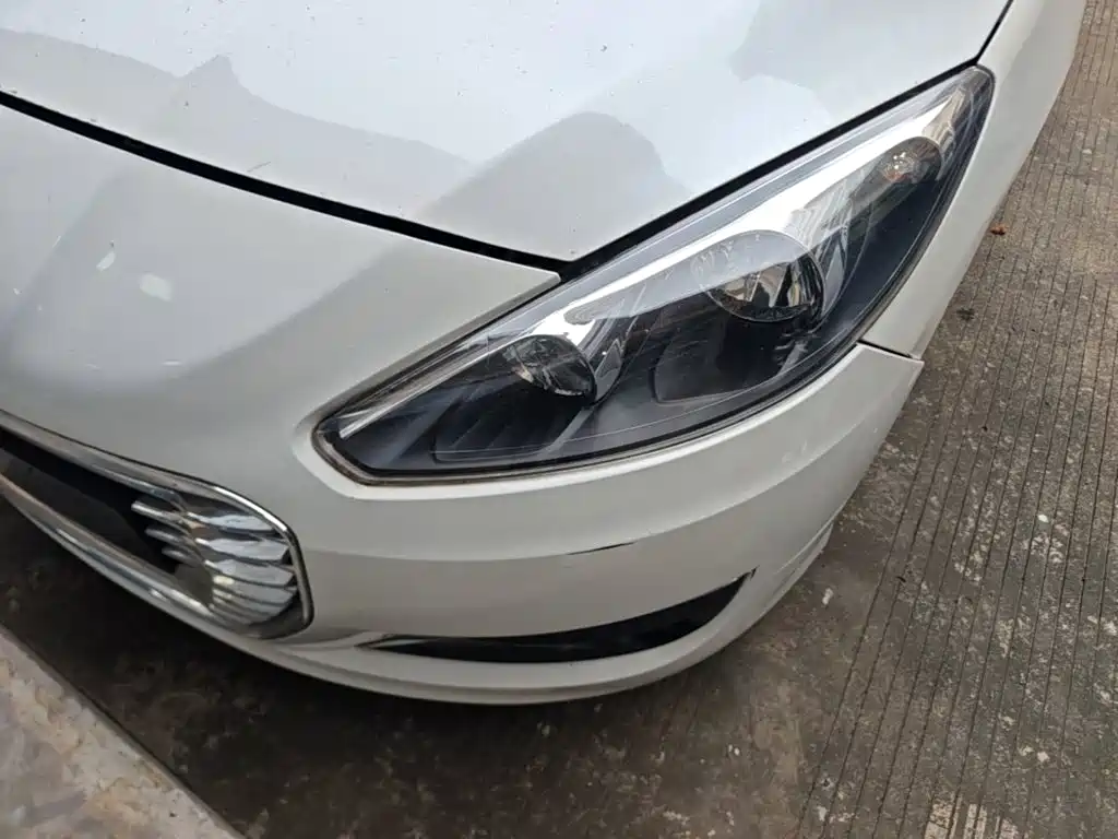 Peugeot 308 — миниатюра 24