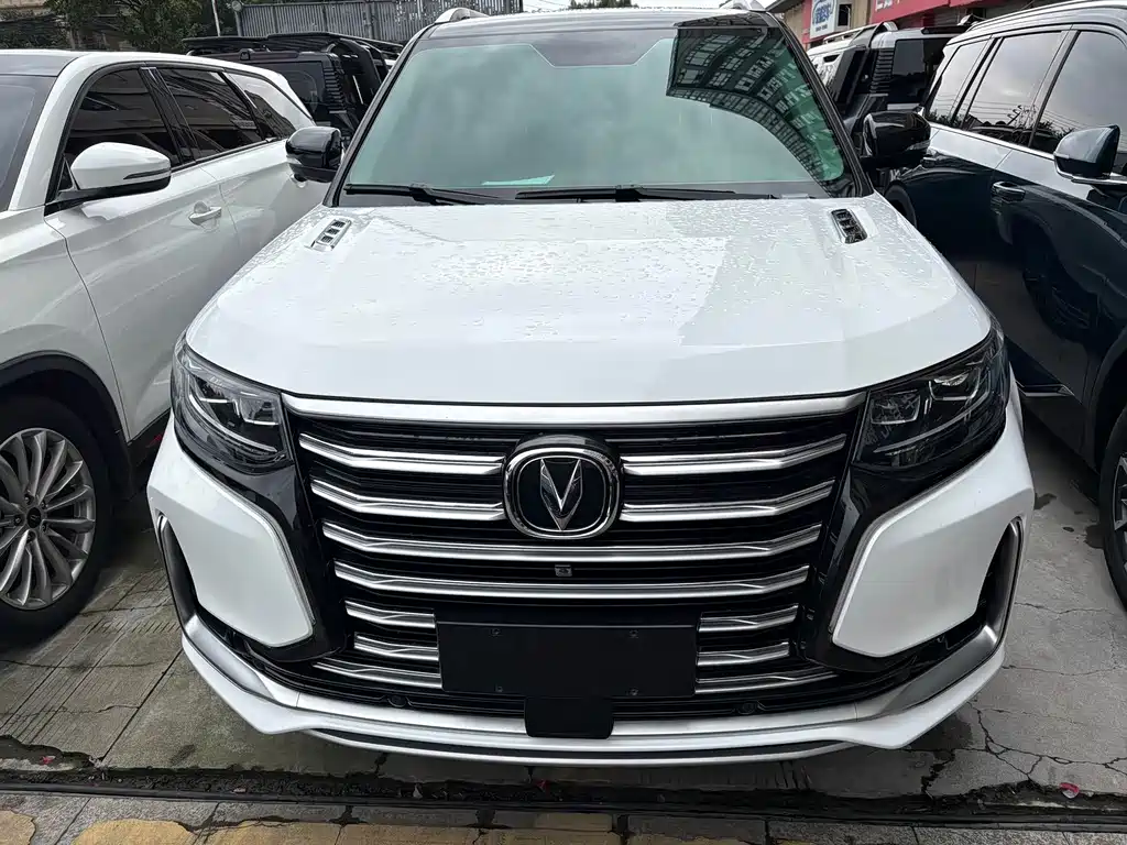 Changan CS95 — миниатюра 2