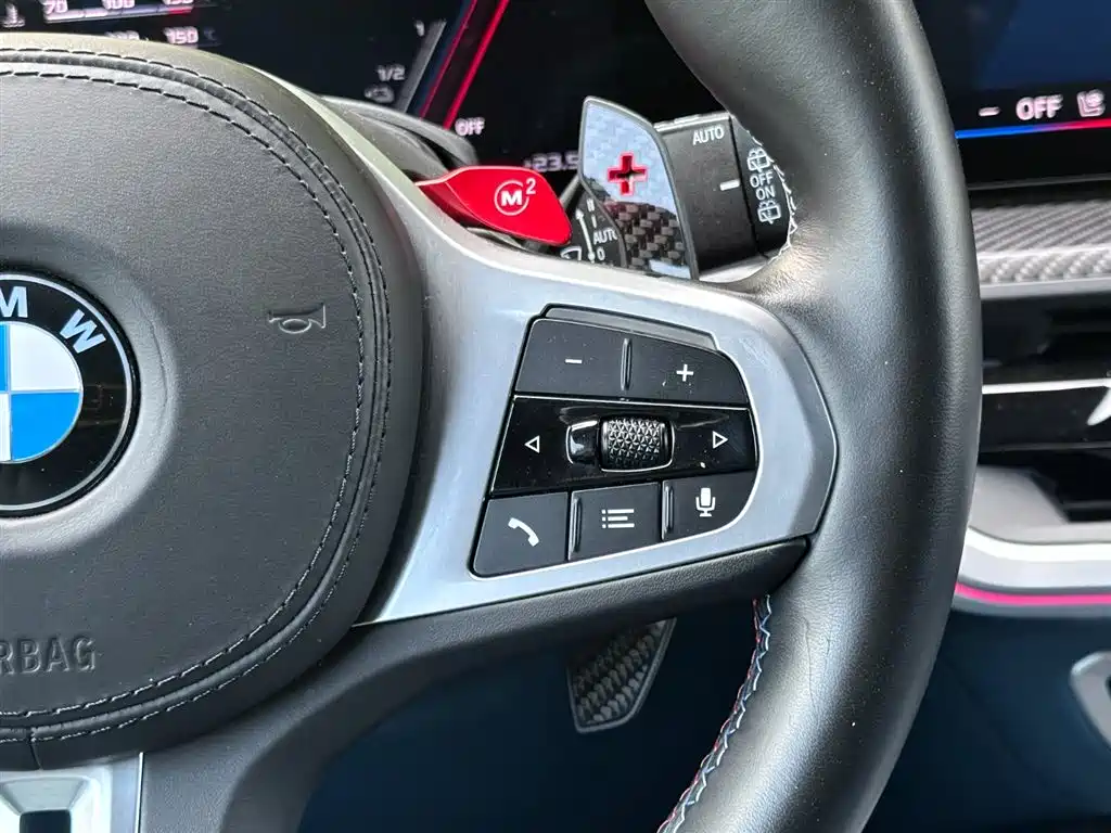 BMW XM — миниатюра 16