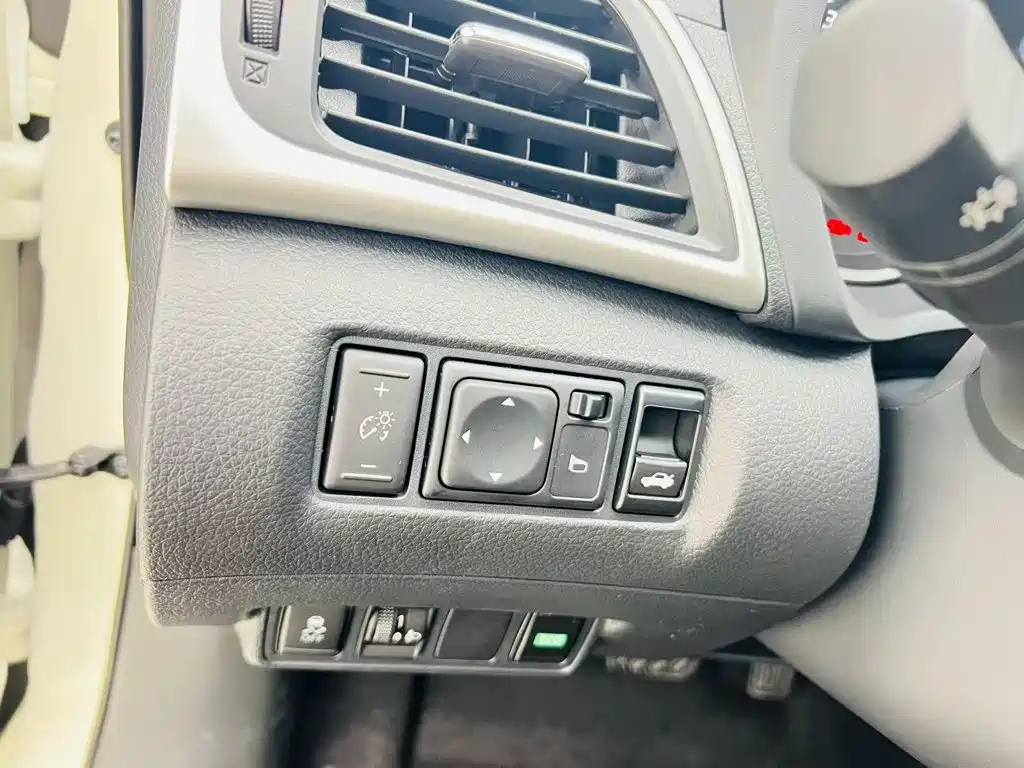 Nissan Sylphy — миниатюра 15