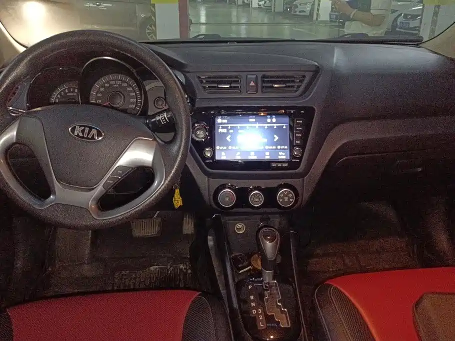 Kia K2 — миниатюра 12