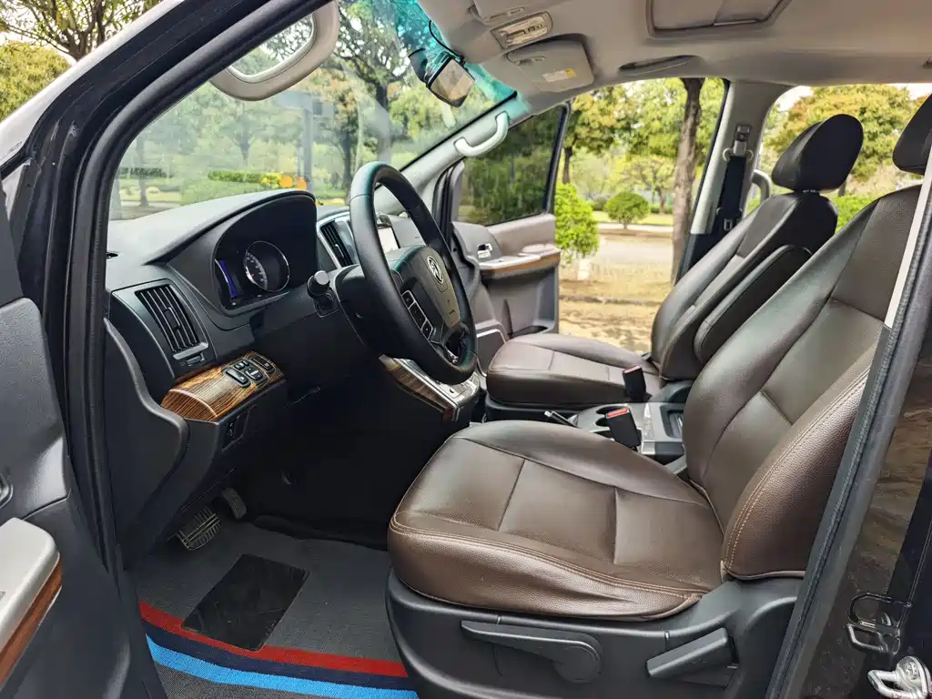 DONGFENG POPULAR CM7