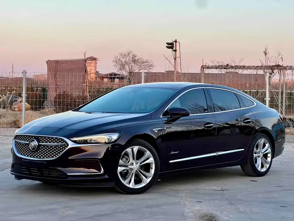 BUICK LACROSSE