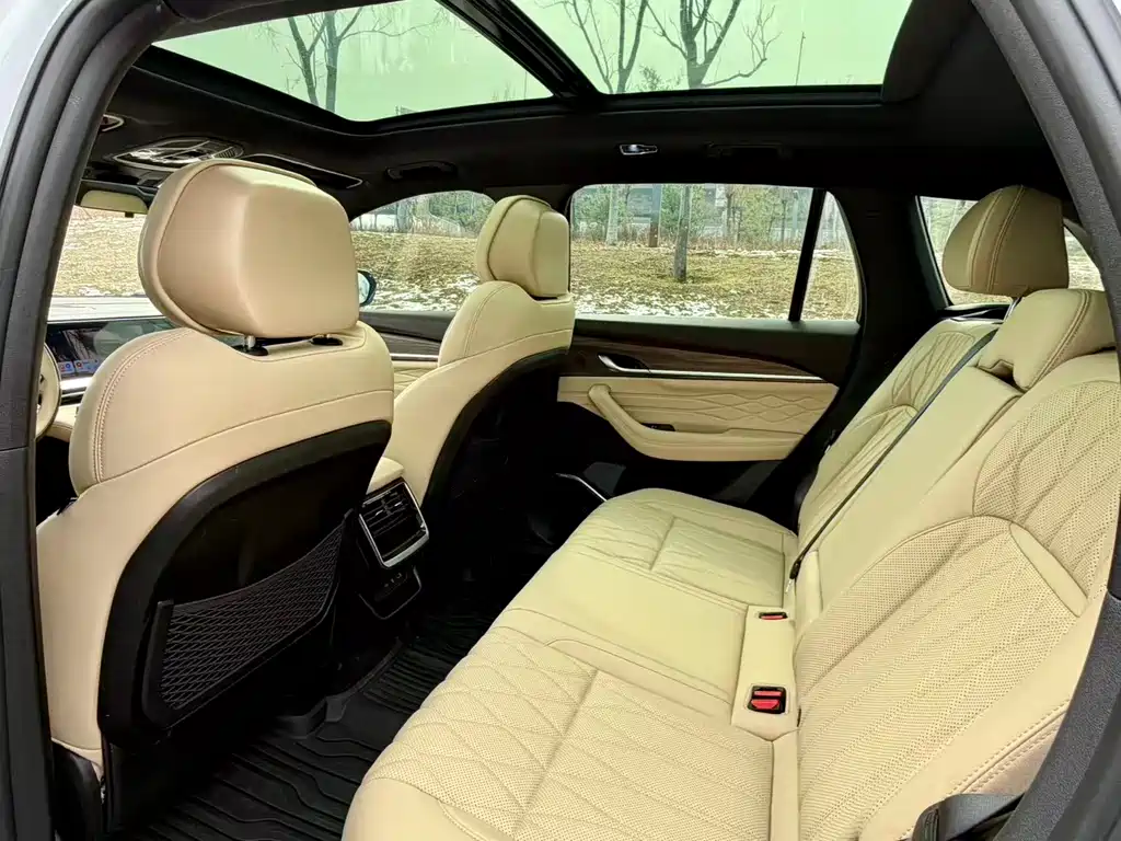 GEELY AUTOMOBILE XINGYUE L