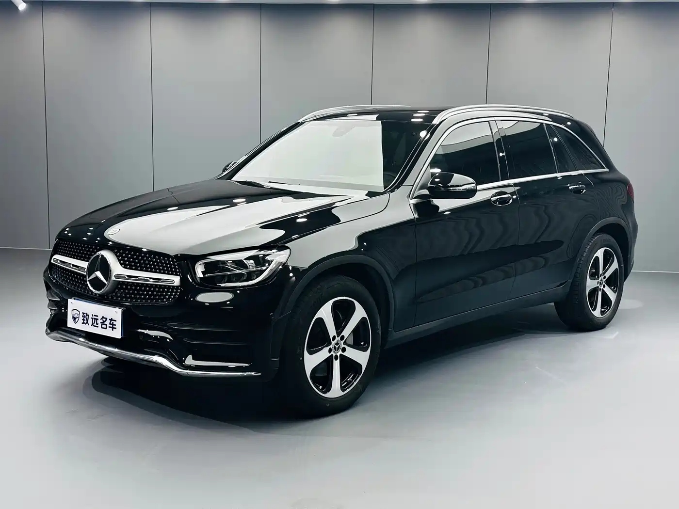 奔驰GLC 2022款 改款三 GLC 260 L 4MATIC 动感型 2022