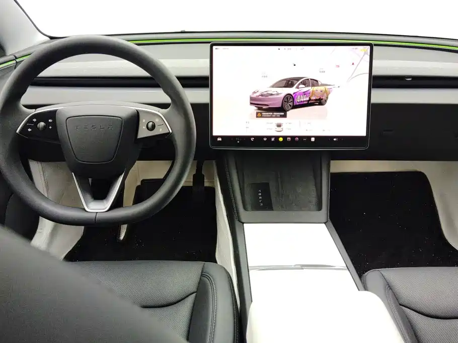 Tesla Model 3 — миниатюра 12