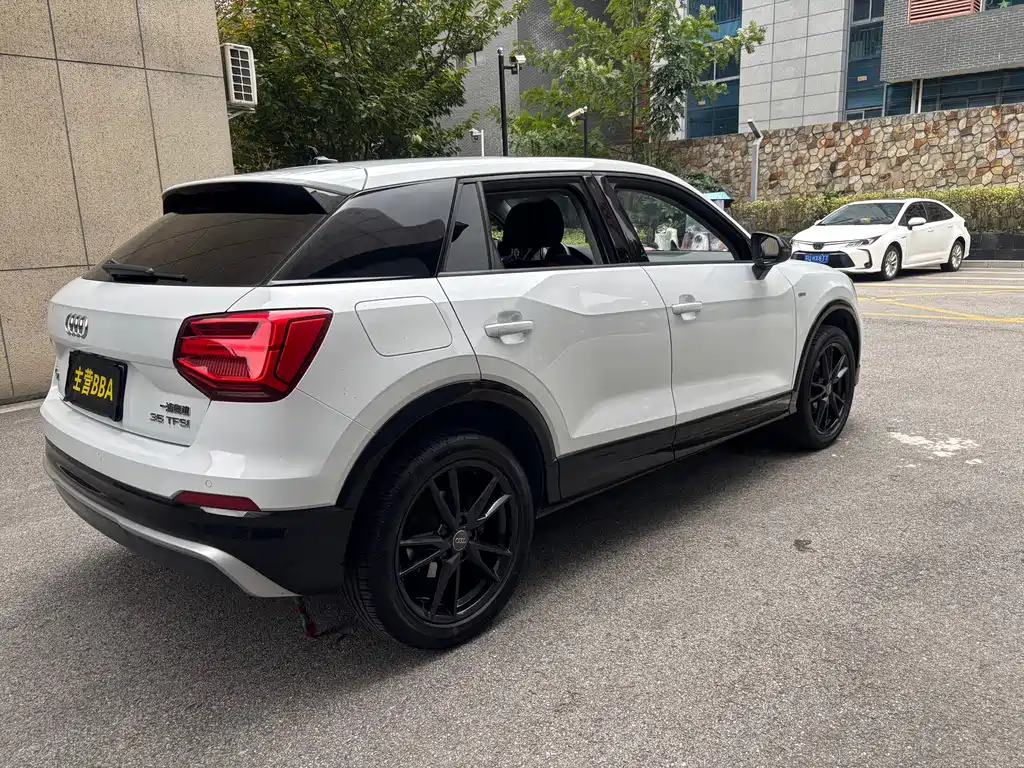 Audi Q2L — миниатюра 17
