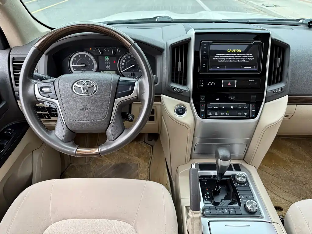 Toyota Land Cruiser — миниатюра 6