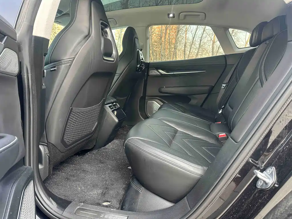 ZEEKR EXTREME KRYPTON 001