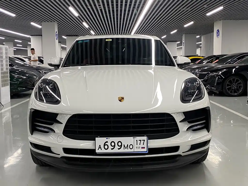 Porsche Macan — миниатюра 2