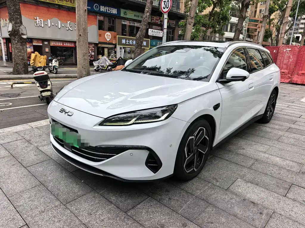 Byd 海豹06 DM-i旅行版 2025